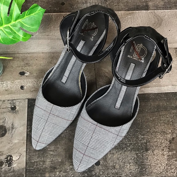 new directions Shoes - New Direction Black Plaid Zoey Heels Sz 6